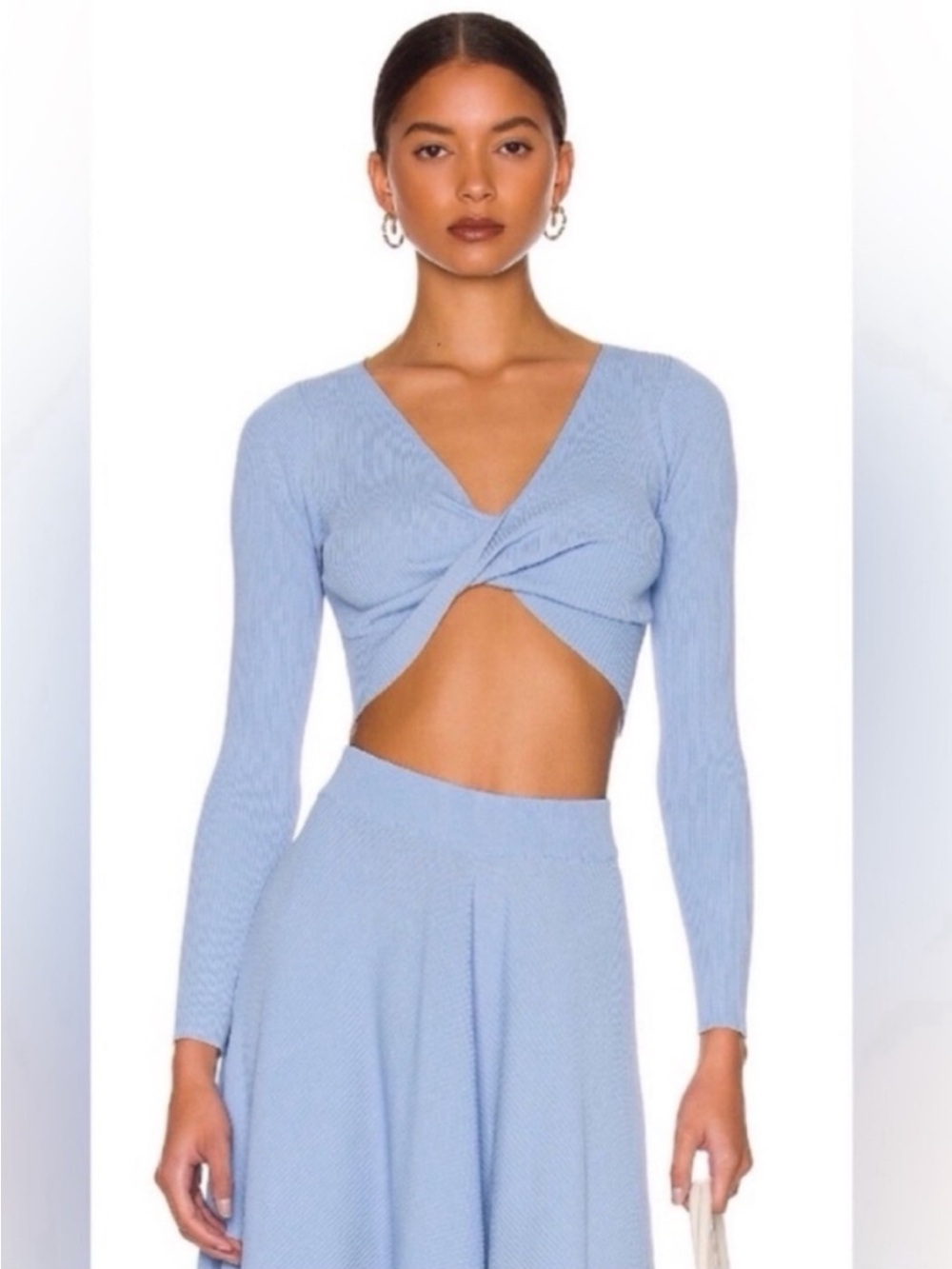 NWOT MINKPINK Light Blue Twist-Front Long Sleeve Crop Top Size Medium